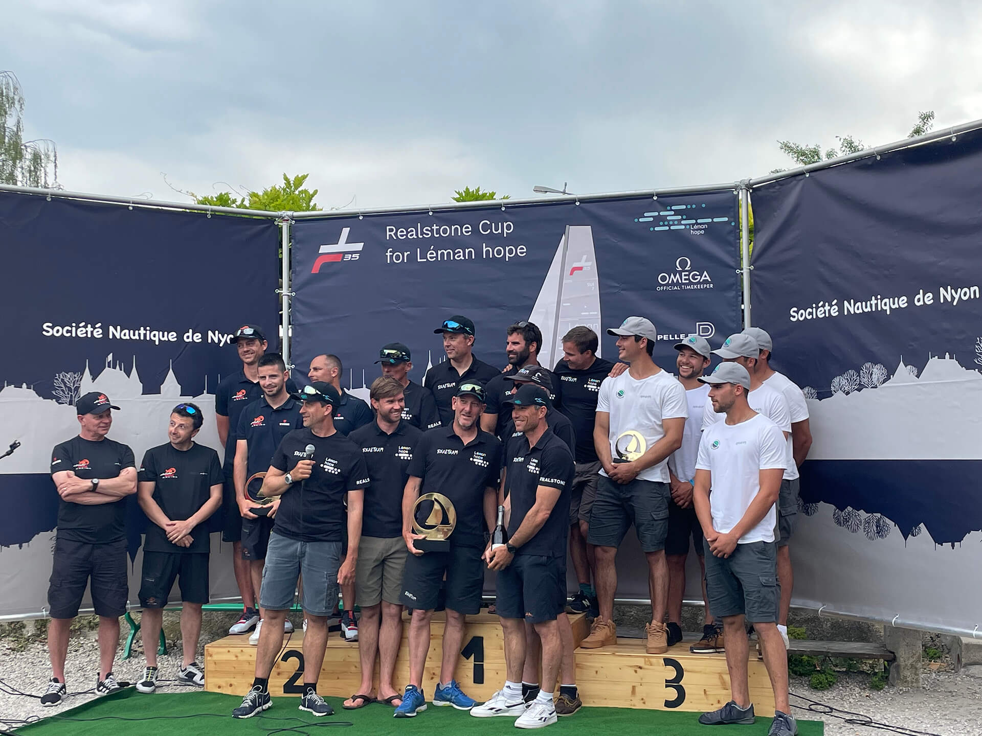 TF35 podium1
